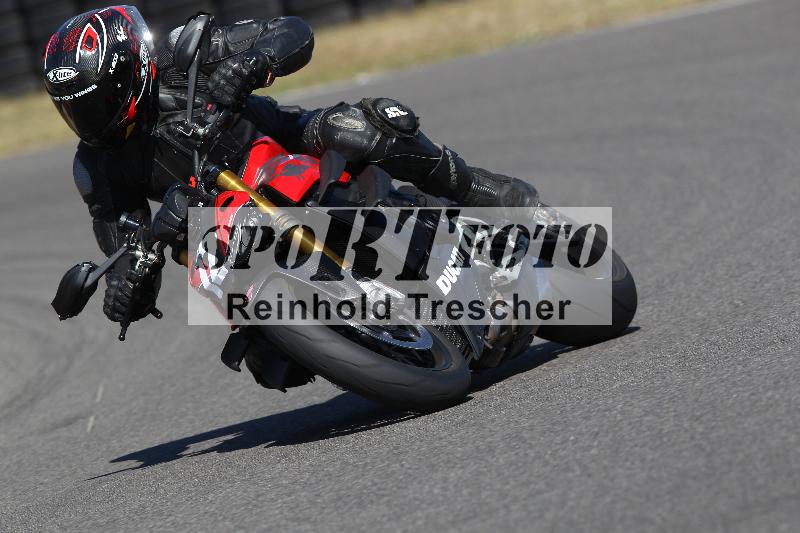 Archiv-2022/53 12.08.2022 Discover The Bike ADR/Race 3/72